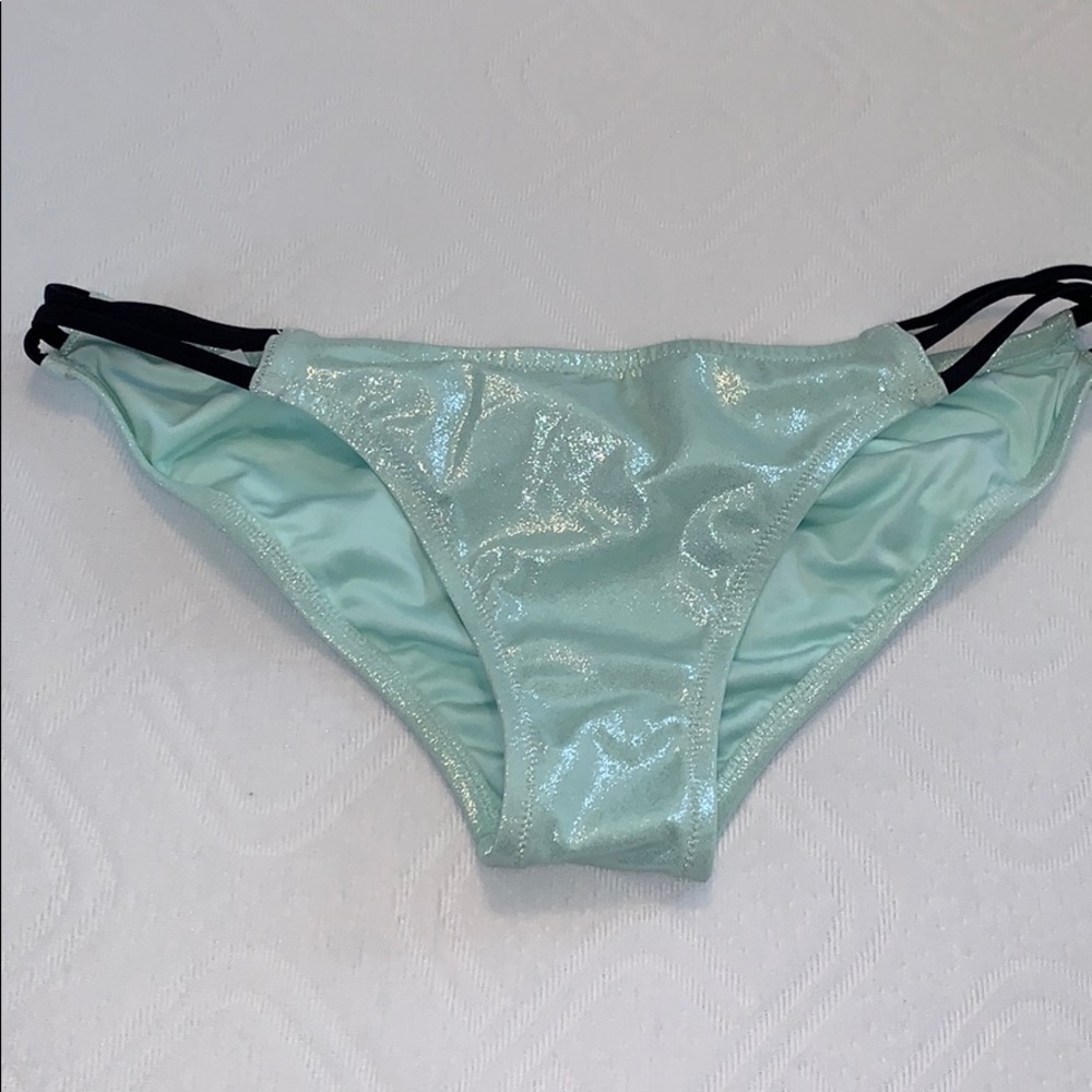 Bathing suit (BOTTOMS ONLY)